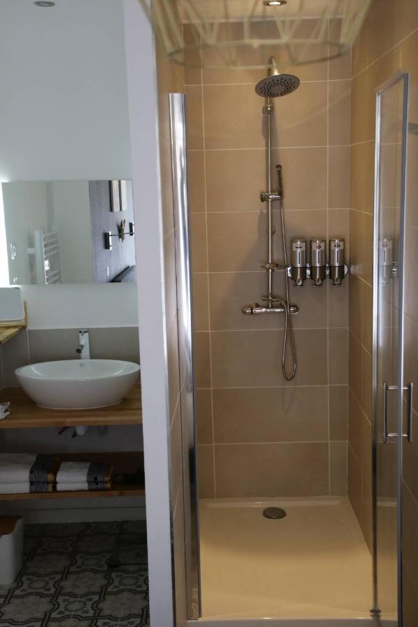 Orion Apartment แคลร์มงต์-แฟร์รองด์ ภายนอก รูปภาพ